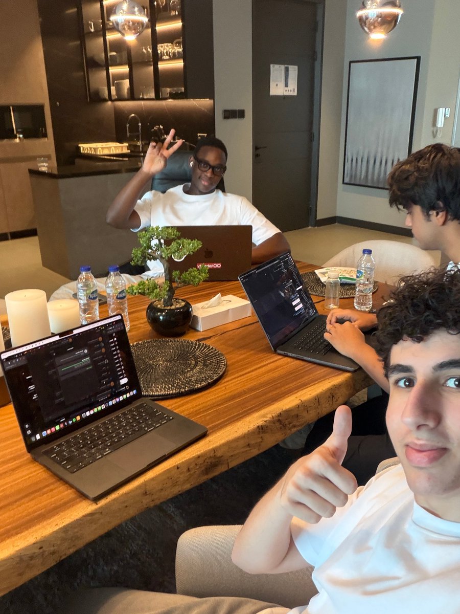 Daniel Bitton tweet media