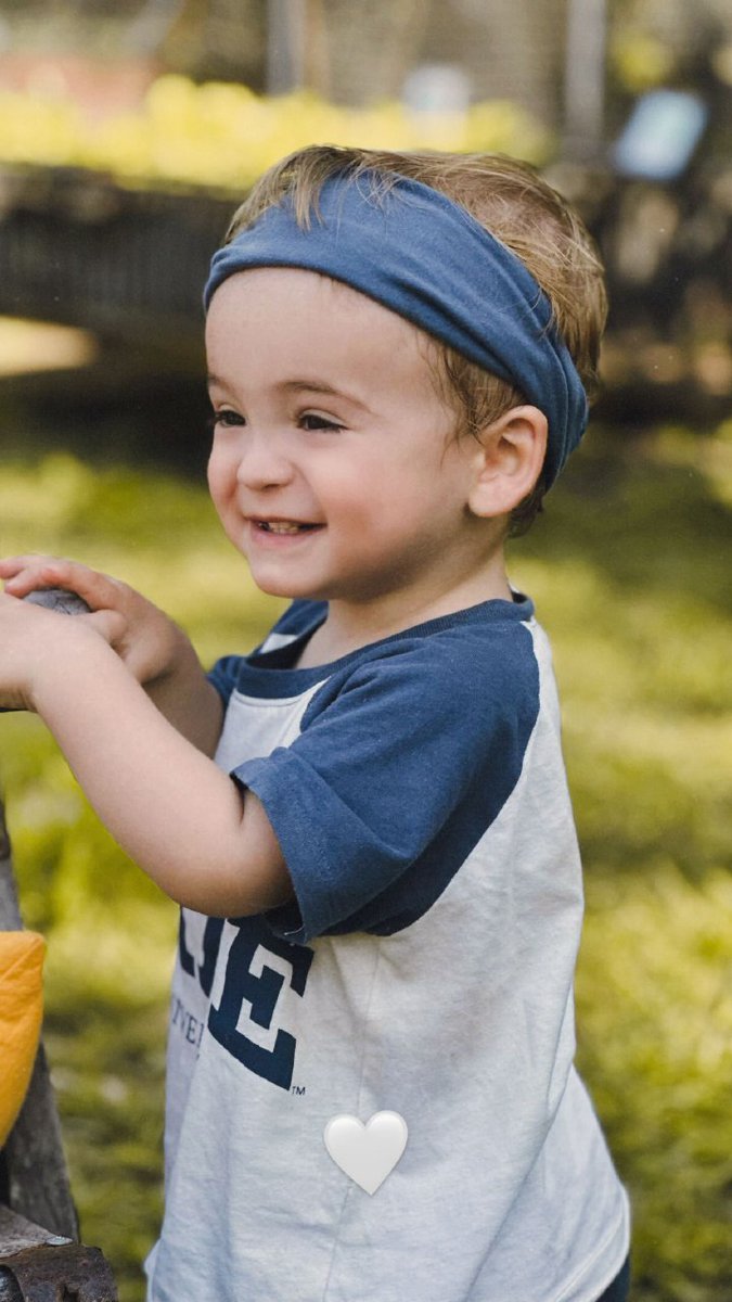 3 años de puro amor 🤍 .
Feliz cumpleaños para el ser más espectacular que existe en el planeta tierra ! Toda persona de bien te ama.