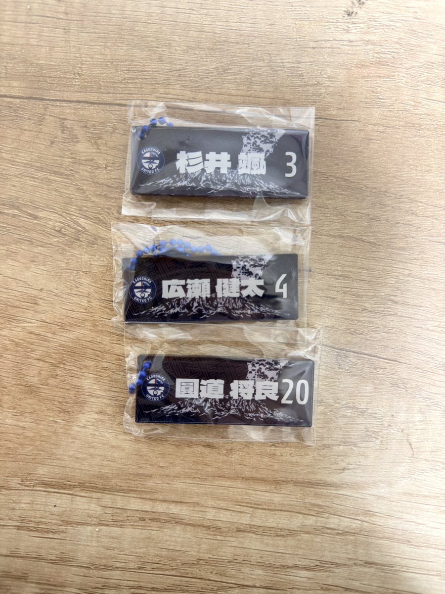 あおさ tweet media