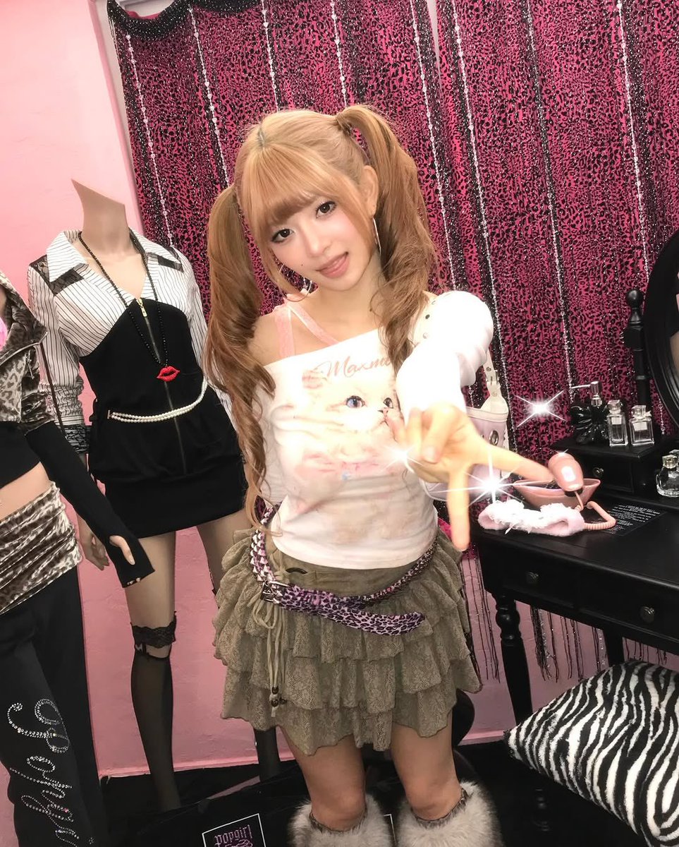 picsnaoirei's tweet photo. hime gyaru 🎀⋆˚⟡ ˖ https://t.co/EkxZSbHuDI
