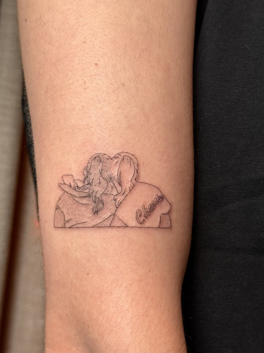valefletch's tweet photo. my brittana tattoo. full circle moment for my younger self https://t.co/uidhpU7XgQ