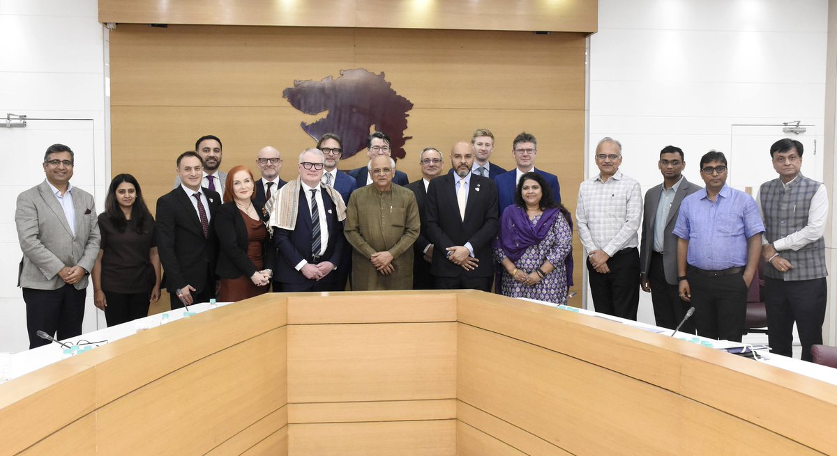 Delighted to welcome the high-level delegation led by Mayor Richard Parker of the West Midlands Combined Authority on their first visit to Gujarat after the historic India–UK Trade Deal. 

Under the visionary leadership of Hon’ble Prime Minister Shri Narendra Modi, India has