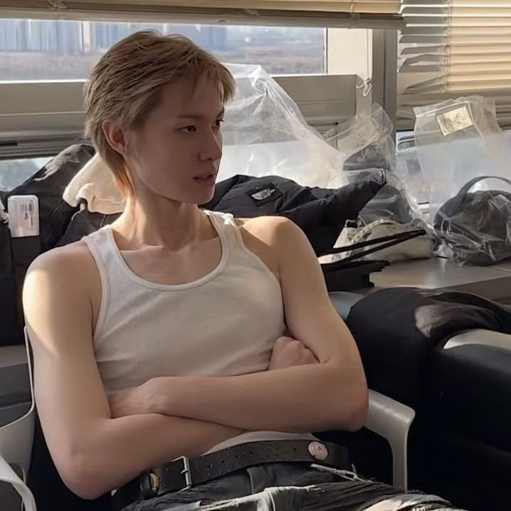 ⃟⃟⃟ tweet media