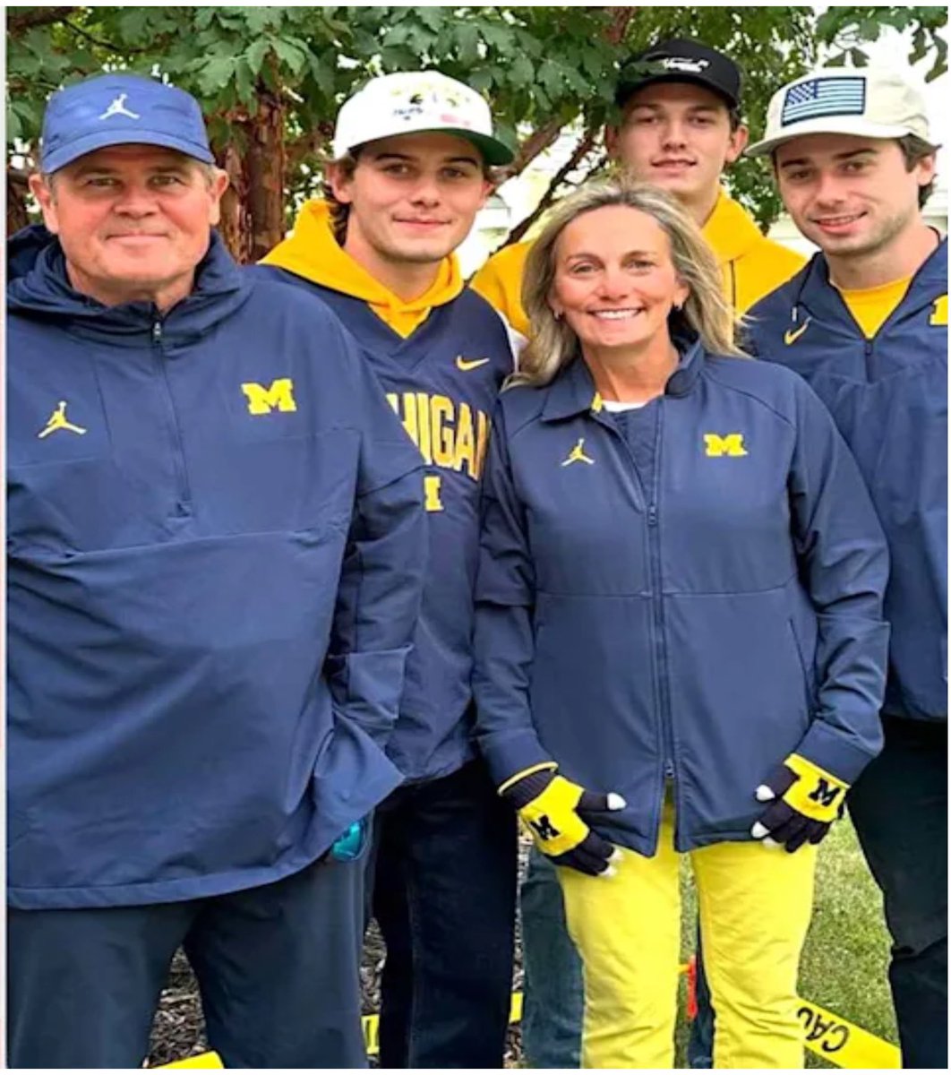 Good morning to the First Family of USA Hockey
#USAHockey #GoBlue