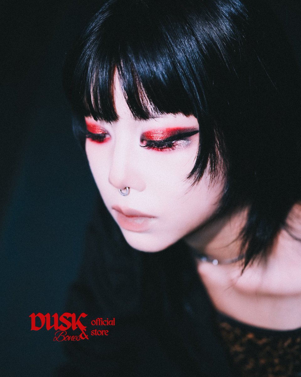 Red eyes. 
Cold stare.
Concrete runway. 

DUSK &amp; BONES. 🩸

Link in bio. 

#DuskAndBones
#AltMakeup
#StreetFashion
#Eyeshadow
#DarkMakeup
#GothAesthetic