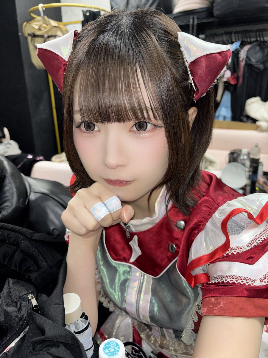 Post by 七倉 さち🎸電脳にゃんぱしー on X: #猫の日