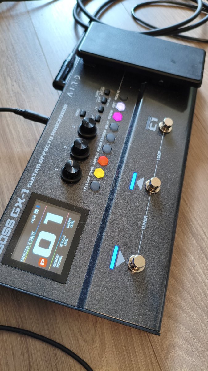 メルカリ見たら5万円超えで出品されてたけど品薄なのかい、GX1くん 3.5