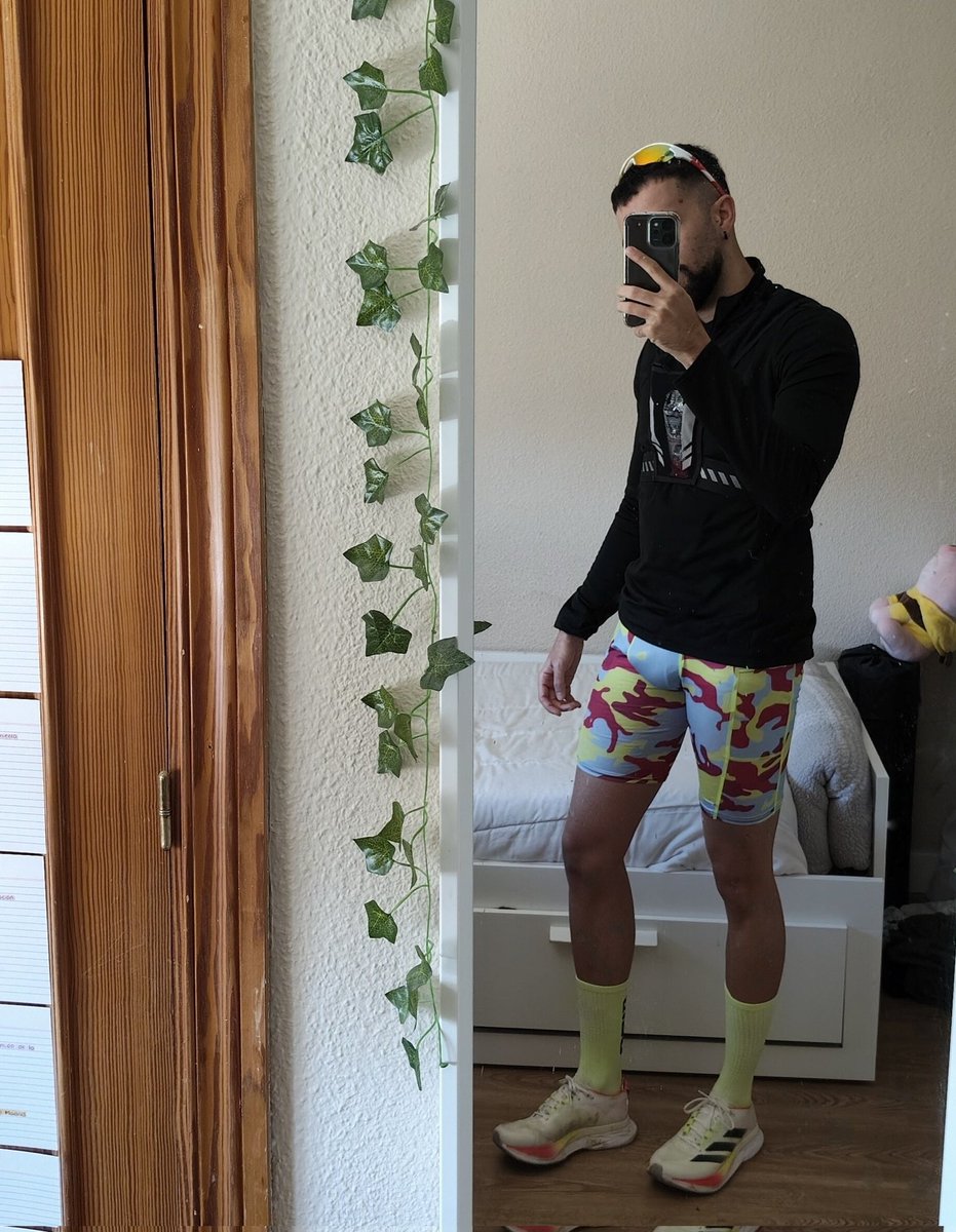 _Danibrok's tweet photo. outfit check ✅ https://t.co/Yo7LA7wOUG