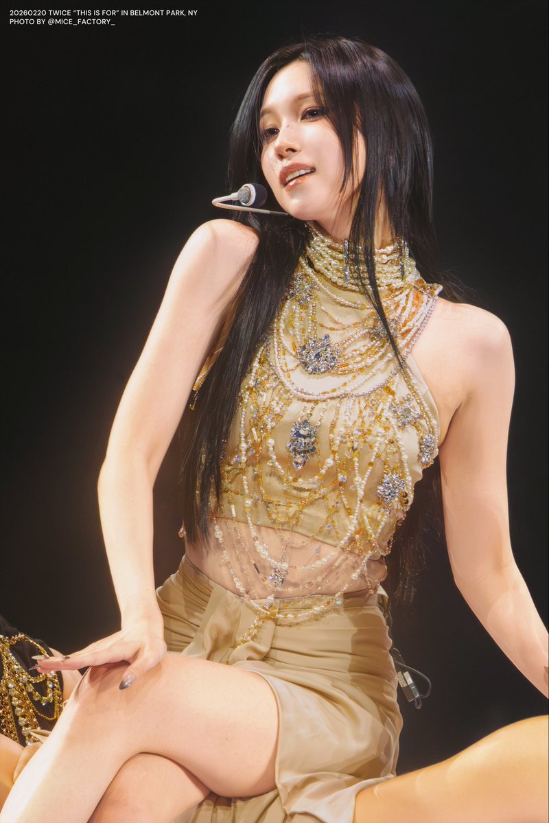 ミナちゃんのビジュアルが別格で神秘的すぎる