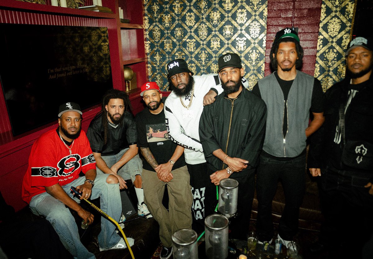 AzizTheShake 🌋 tweet media