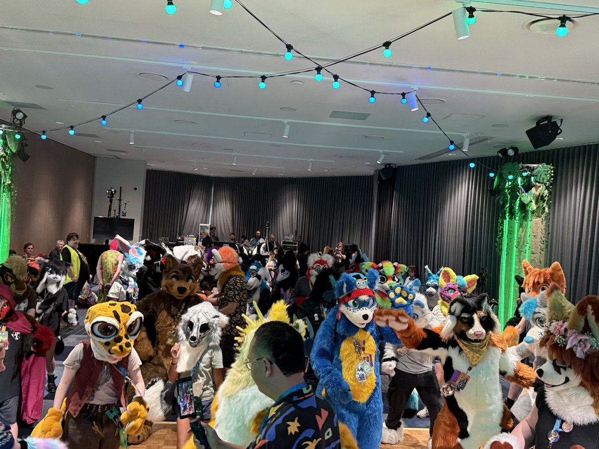 MelbourneFurryEvents tweet media
