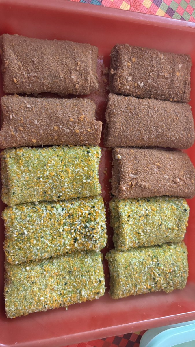 yourfvcoffee's tweet photo. matcha 🍵 - coklat 🍫
tiramisunya ga kefoto 😌 https://t.co/zh9HtjdyHt