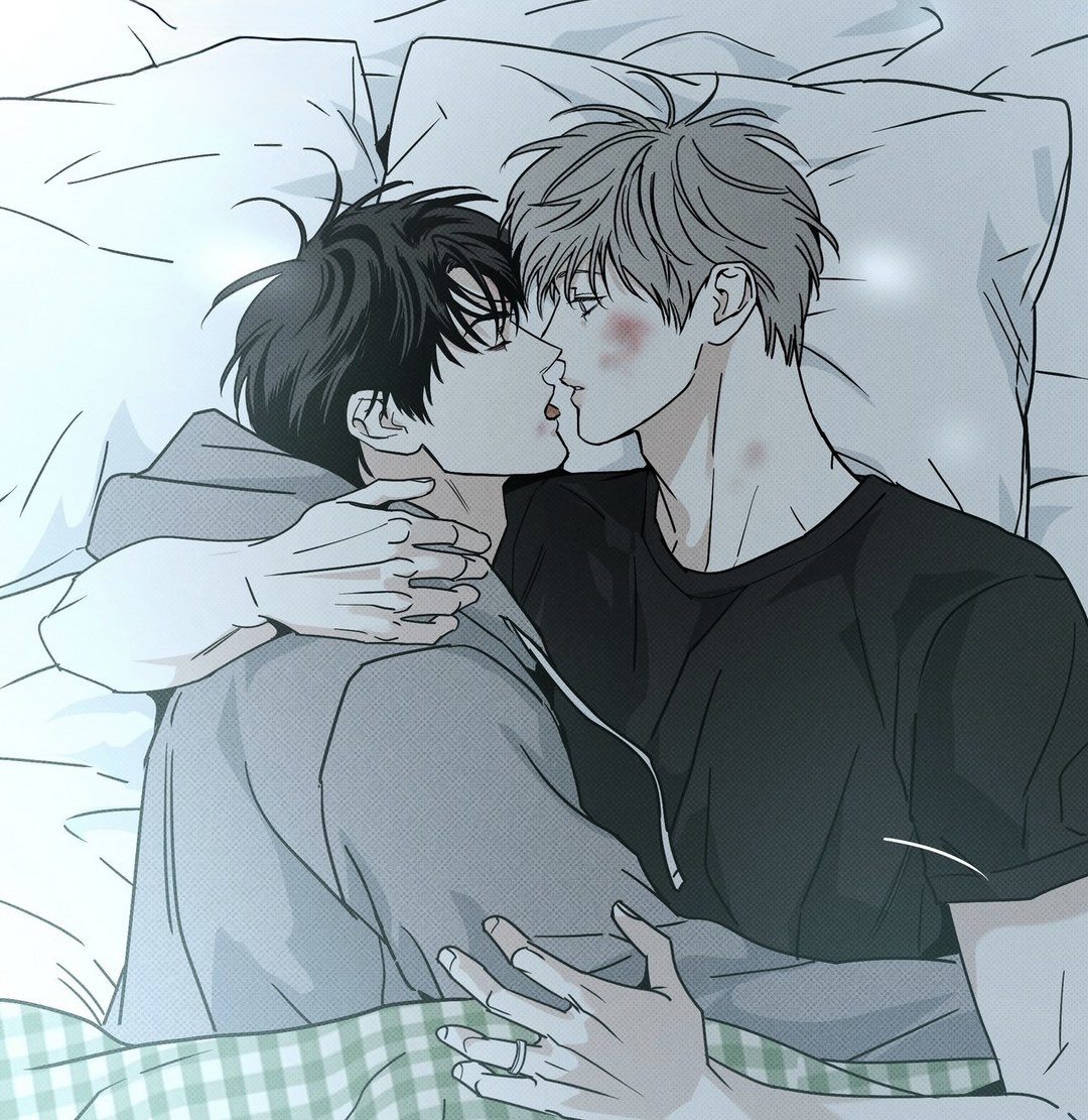 a love so gentle: eyes overflowing with love, warm embraces, and kisses 🖤
#ThePizzaDeliveryManandtheGoldPalace #피자배달부와골드팰리스