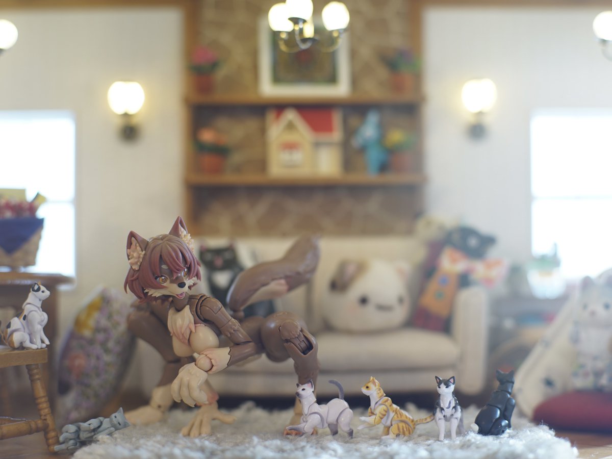 neko250r's tweet photo. 🐕🐈🐈‍⬛🐈🐈‍⬛
.
#けもプラ https://t.co/Iq7uJQ0rKK