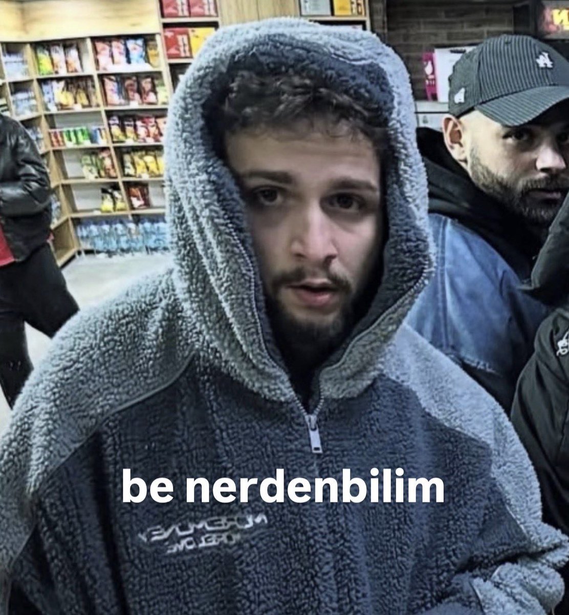 Rumi (@weghrumi) on Twitter photo 