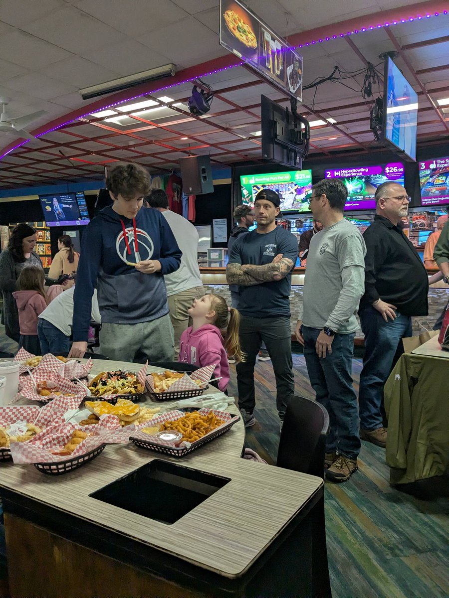 VBPBA34's tweet photo. Once again, we held our annual Family Bowling Day and it was a great success. Thanks to all of our members, and their families, who joined us today! https://t.co/G5B457ZLRE