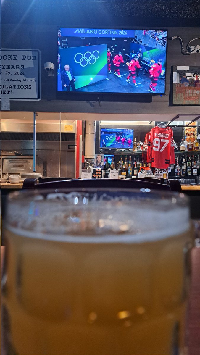 jacqui sundquist 🇨🇦 tweet media