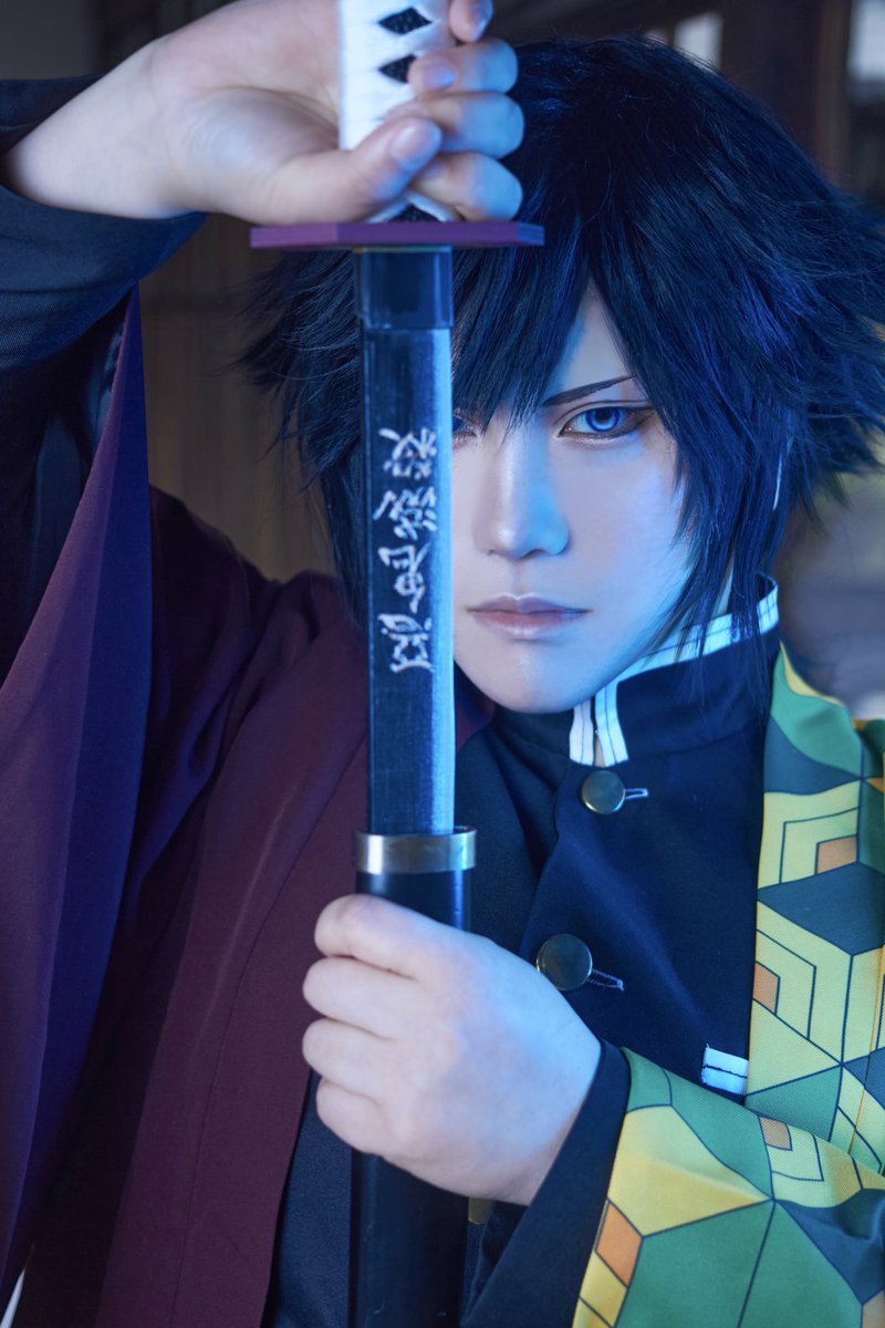 憂さんの義勇さんほまに格好良くて目元が好きです🫶