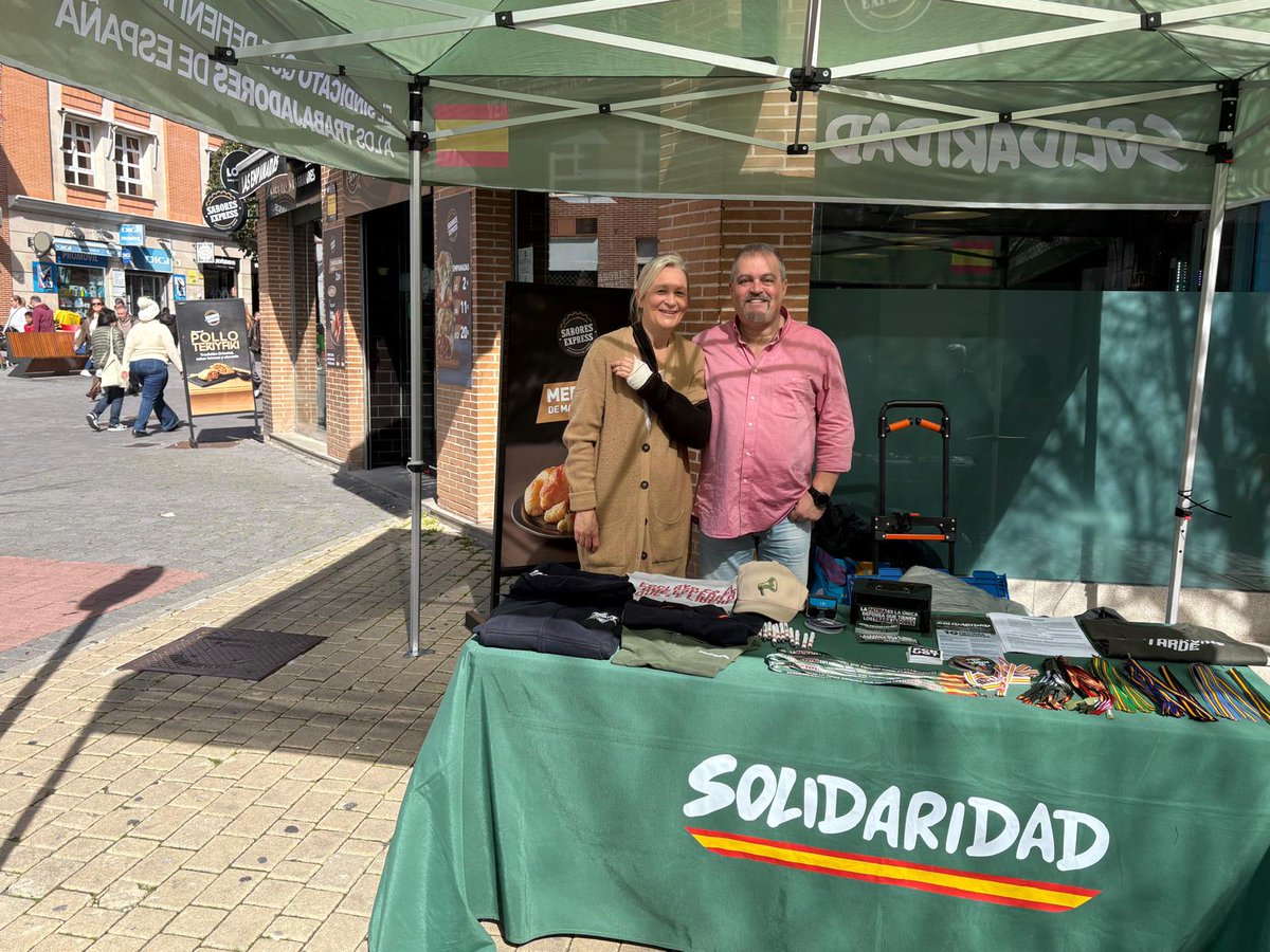 Con nuestra concejal de VOX Leganés Lucrecia Arribas en Getafe apoyando a Madrid Sur