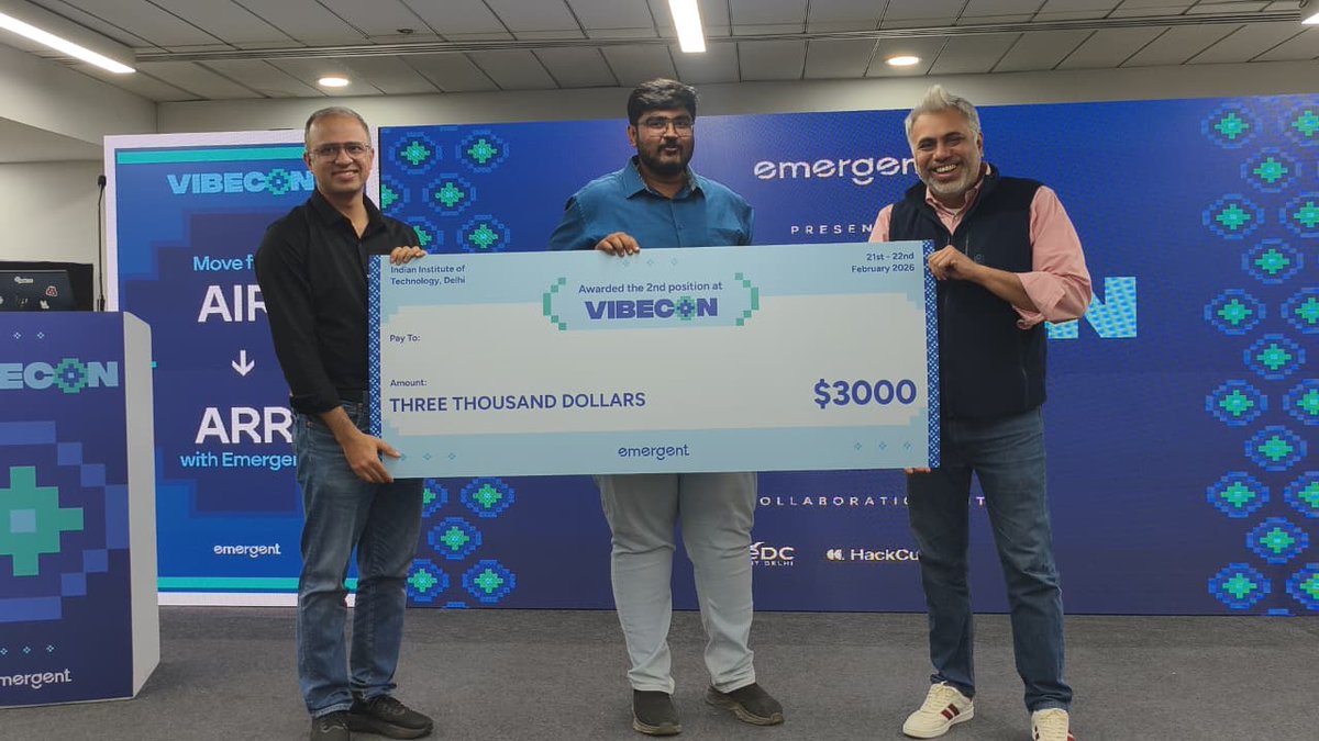 Emergent tweet media