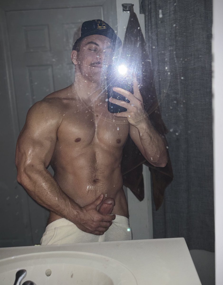 Ian Croft tweet media