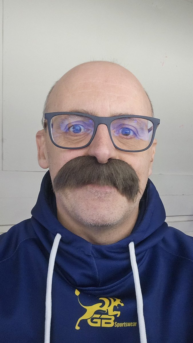 Ali McLaren tweet media