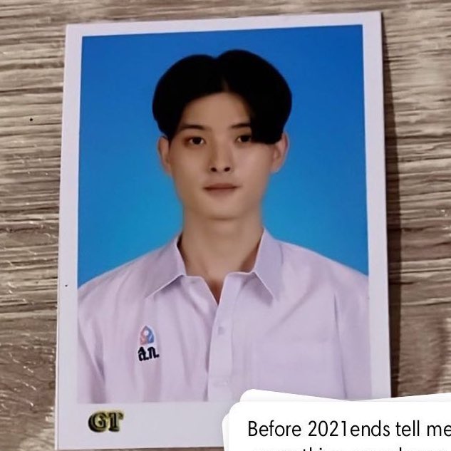 เดี๋ยวก็จะได้มีรูปชุดครุย 🔜 มาวางต่อแล้วเนอะ 🥺