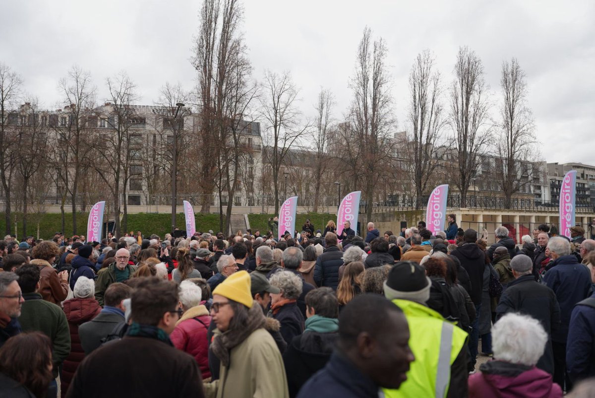 Gaston Laval tweet media