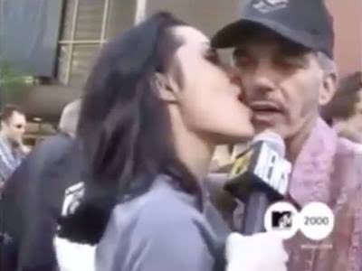 Ocho Drinko tweet media