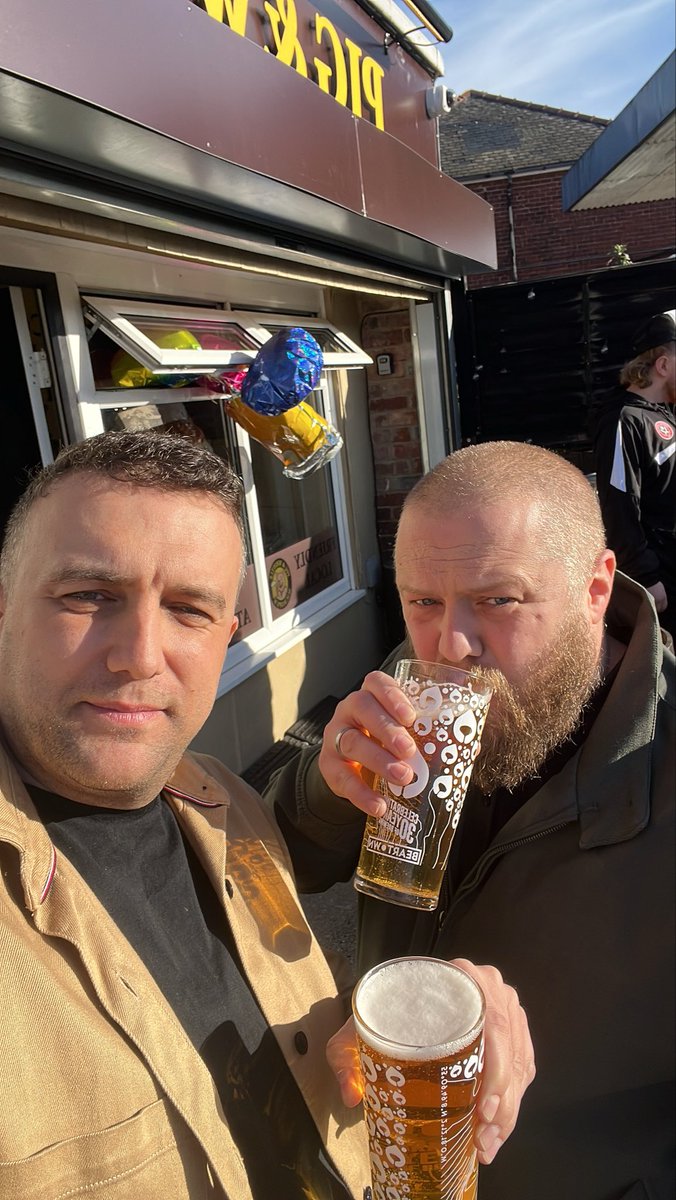 eddieraps's tweet photo. Enjoyed this one⚔️ relegation day  @SheffieldUnited https://t.co/AGAizspSOI