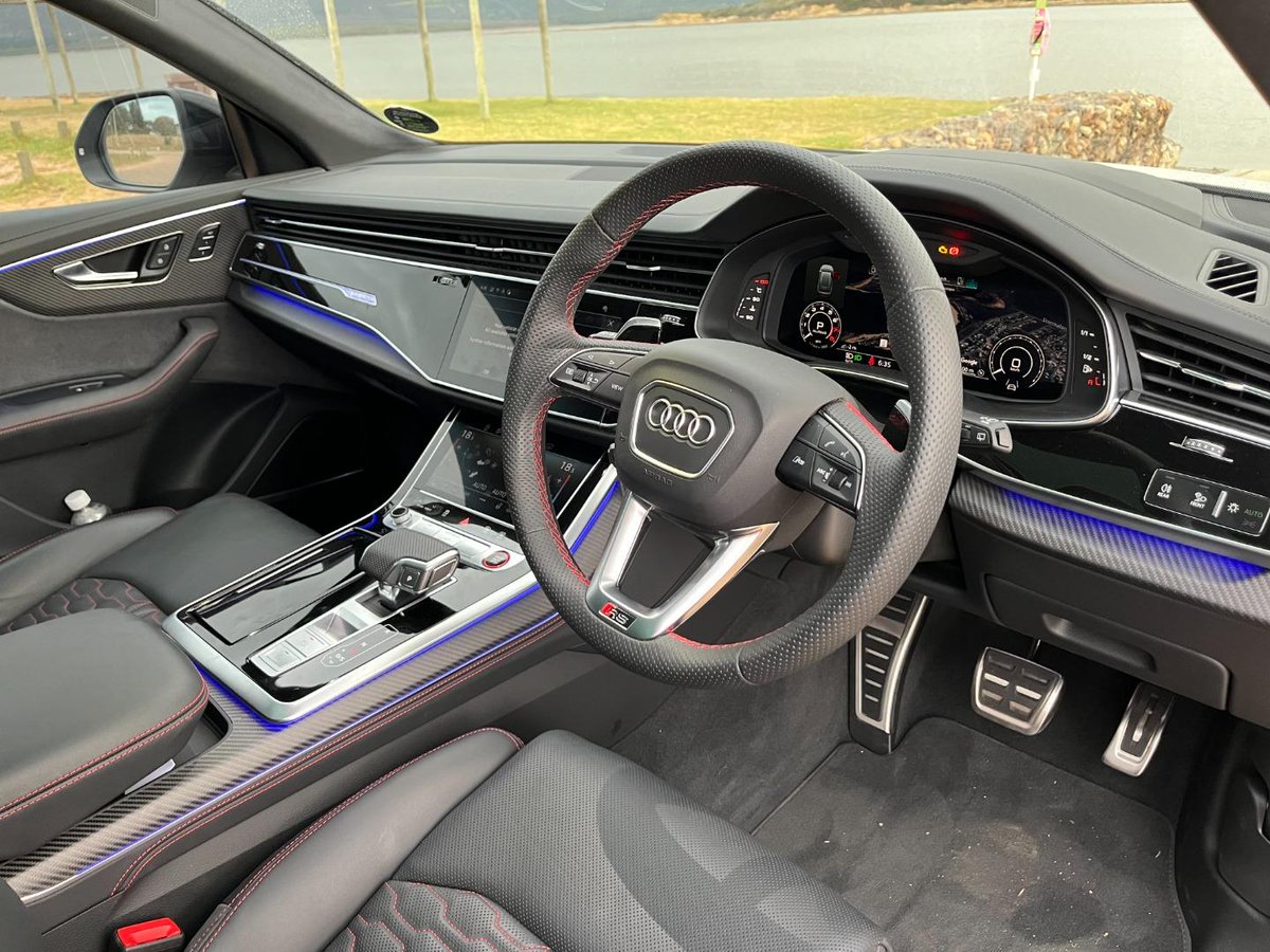 AutoTraderSA's tweet image. The @audisouthafrica RS #Q8 performance launched in SA last year holds the 'Green Hell' track record for the fastest production #SUV. Would you spend big on the #RS Q8 performance if you had the cash, or blow it on the more expensive Lambo Urus? bit.ly/AudiRSQ8Perfor…