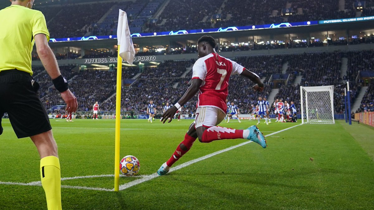 Cantona Collars AKA Larry tweet media