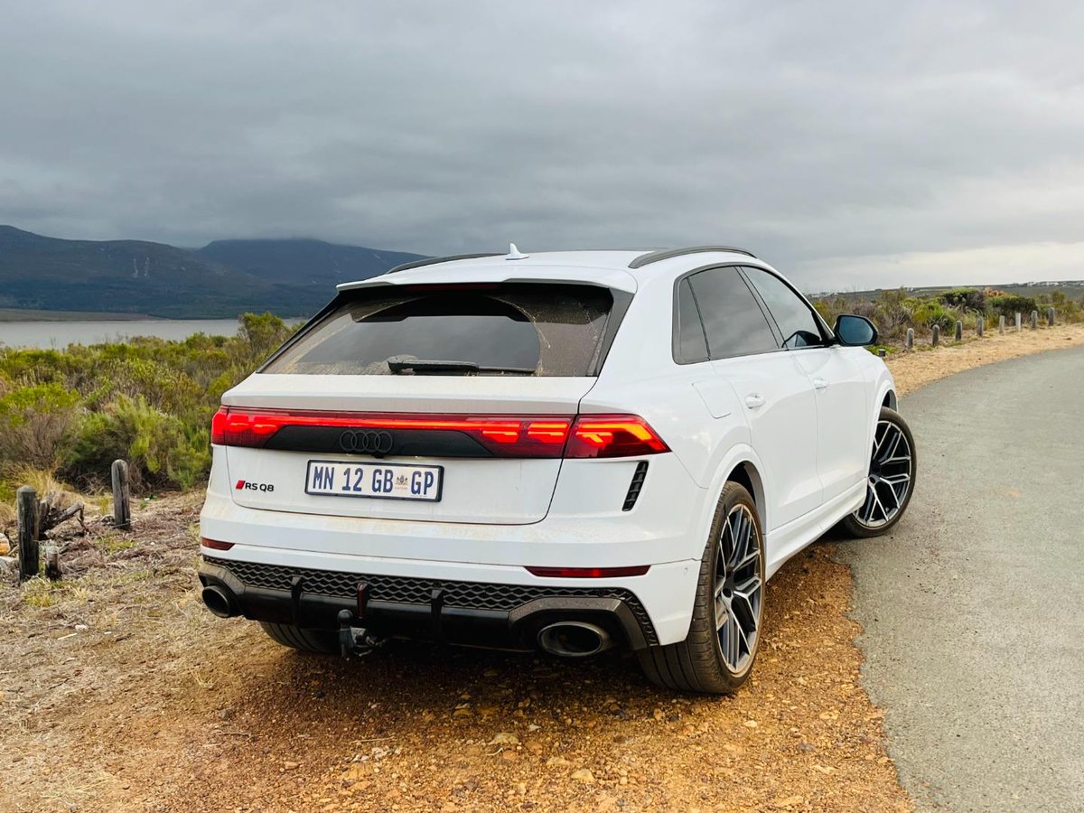 AutoTraderSA's tweet image. The @audisouthafrica RS #Q8 performance launched in SA last year holds the 'Green Hell' track record for the fastest production #SUV. Would you spend big on the #RS Q8 performance if you had the cash, or blow it on the more expensive Lambo Urus? bit.ly/AudiRSQ8Perfor…