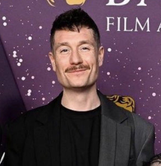 ash 💚🍍 tweet media