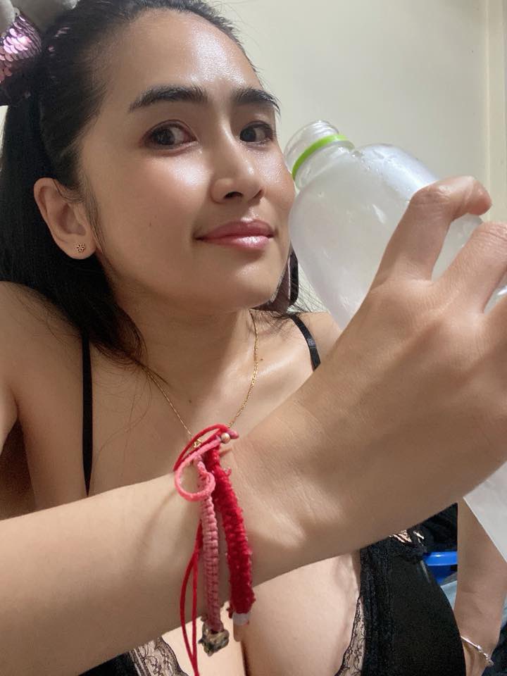 แนท อายุ38 ด้านมืด สายไฮ รุมสวิง tweet media