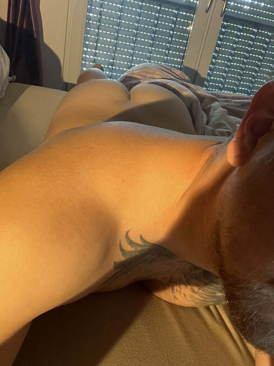 Leon_ 🔞 -35% tweet media