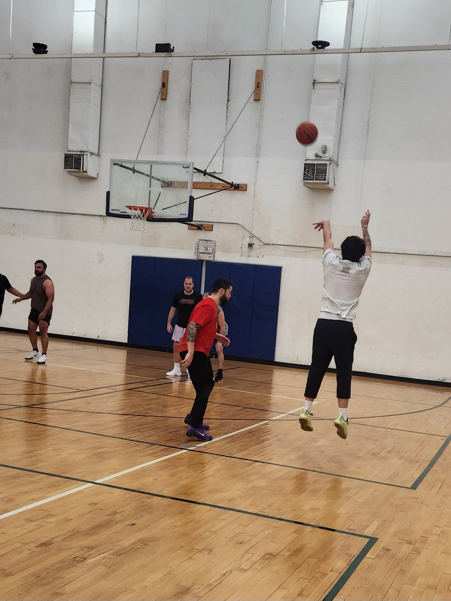 HunterHausman's tweet image. Don't play off.   #Range   #Shooter