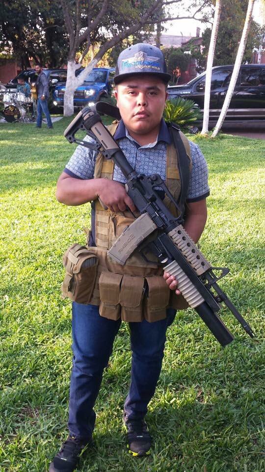 aalecharles's tweet photo. @JaliscoRojo Me reportan que este fue el elemento de fuerzas especiales que dio de baja al señor Mencho https://t.co/4wHpdbVi6U