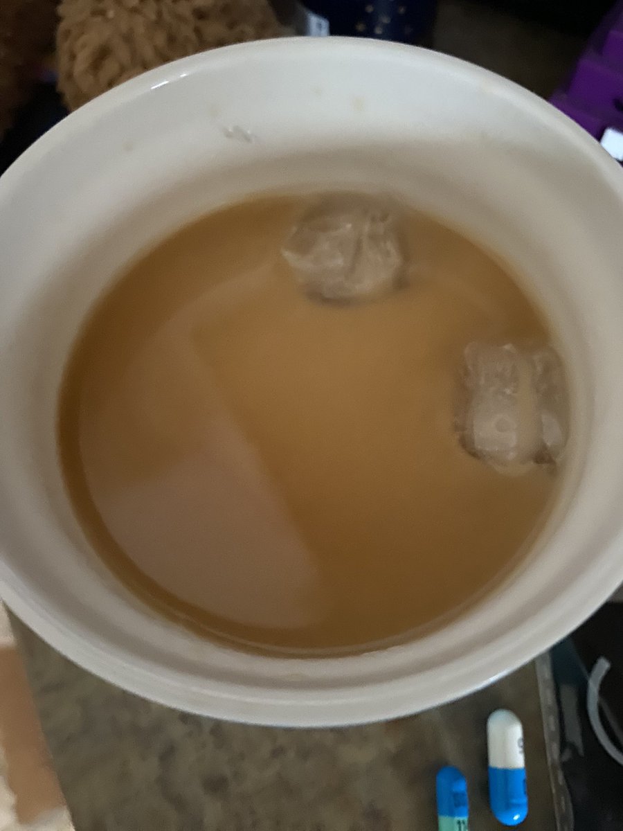 leslie meyers of edtwt !! 𝜗𝜚 0 days binge free tweet media