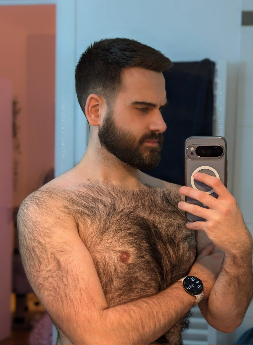 🌧️☔🧔🏻‍♂️ #LGBTQIARainyDays