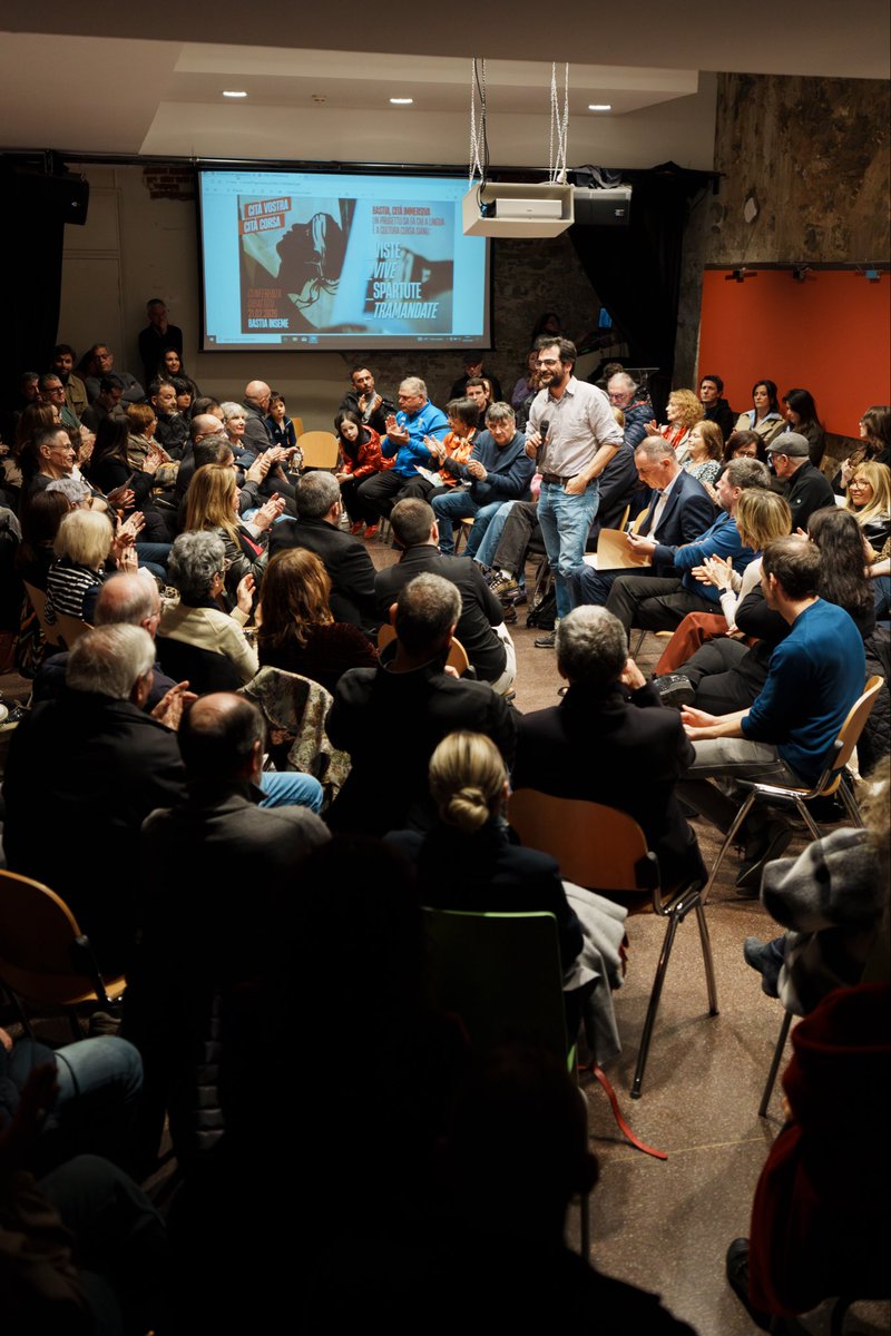 bastia_inseme's tweet photo. Eri, avemu travagliatu è cuntrastatu incù parechji ripresententi d'associi è d’instituzione, frà i quali Jorajuria Peio, amministratore d'Euskal Konfederazoia. Una stonda di spartera, do fede in a nostra lingua è di speranza per u so avvene ! Avà, tocc’à noi ! https://t.co/JwQRJZzIJX