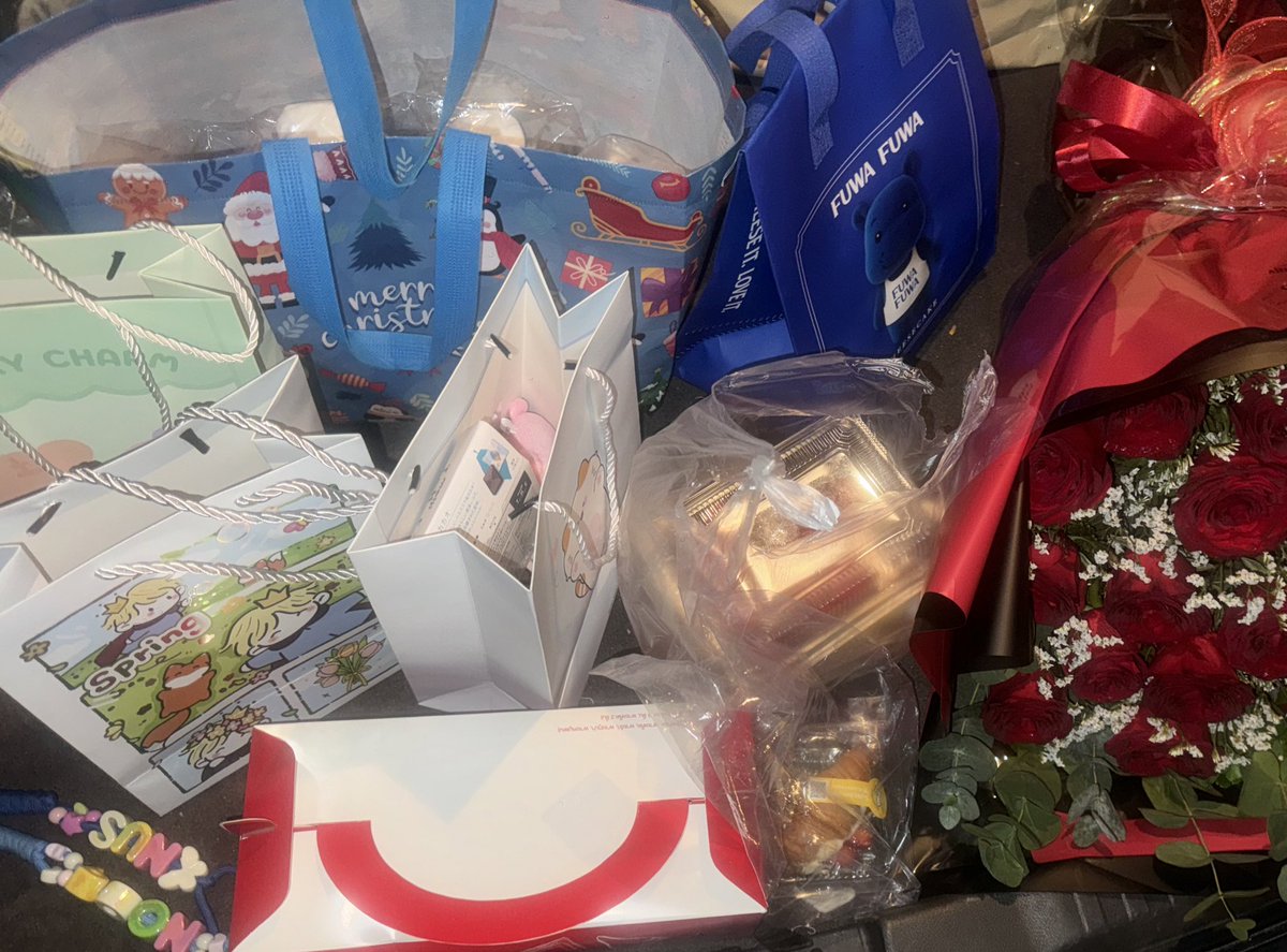 Sun_feros tweet media