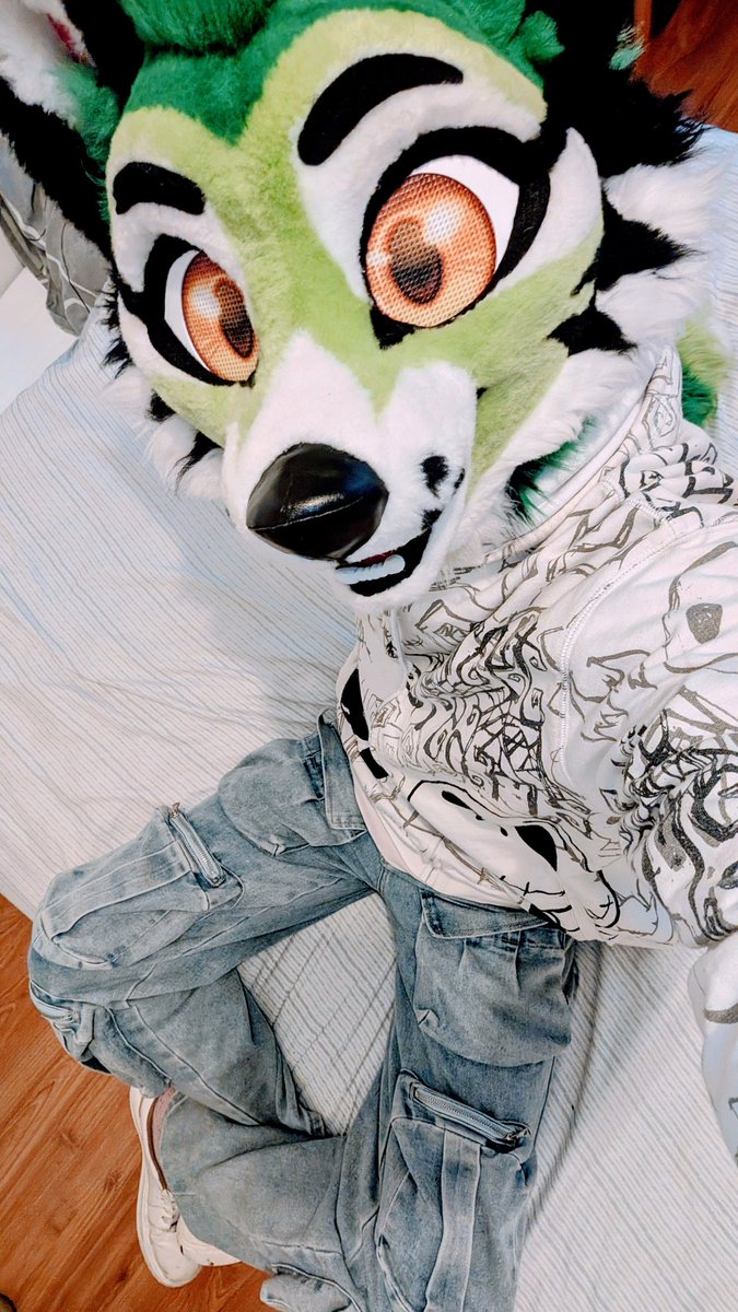 My new Mr. Jack hoodie !! >W< 
Some ... Better pics coming soon uwu ❤️