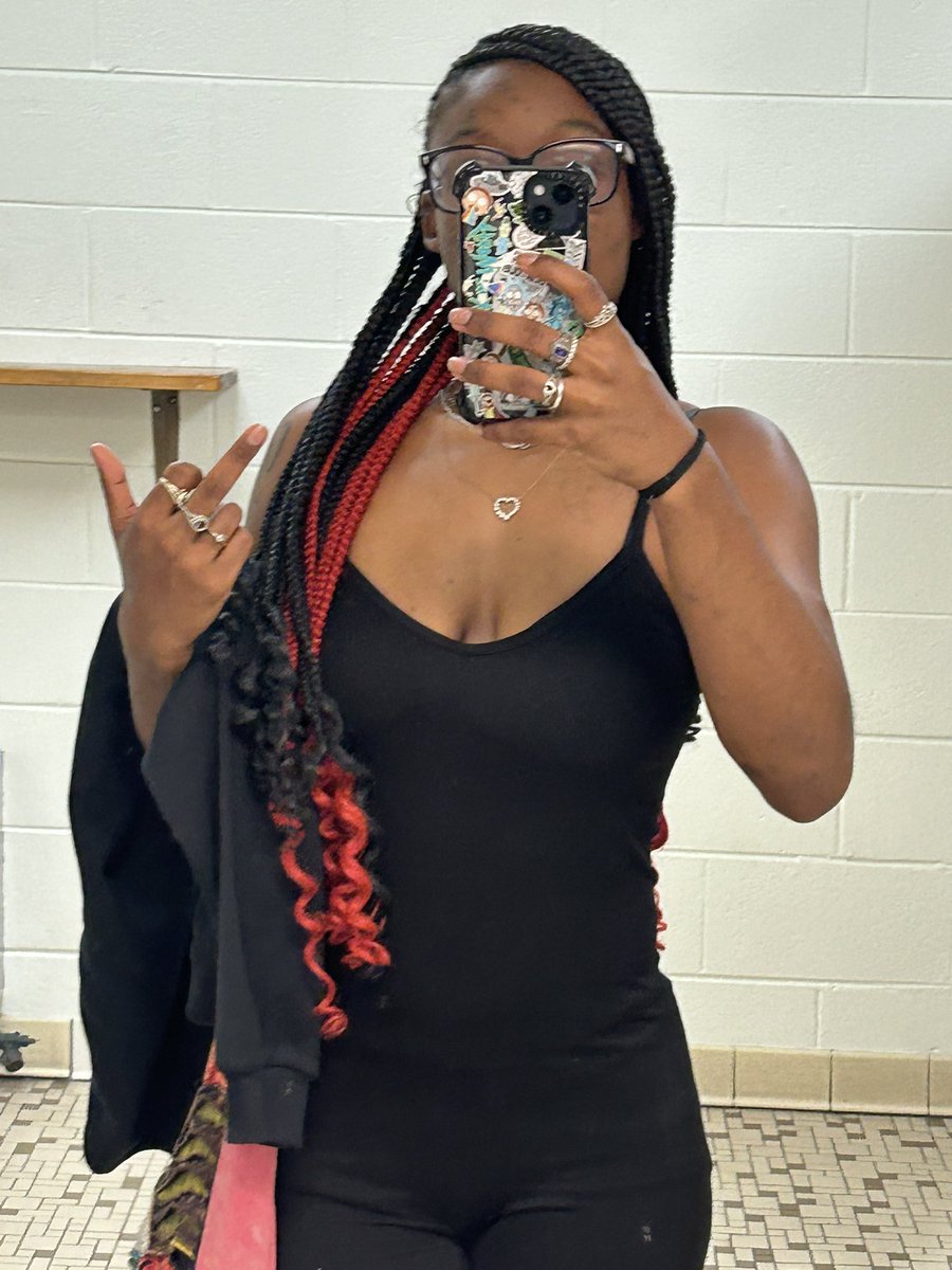 Chillviibeee's tweet photo. Someone spoil me I want to be your good girl #dmvfreaks #vcufreak #paypig #SugarBabies #yolo #rva https://t.co/kzsYs9oTFz