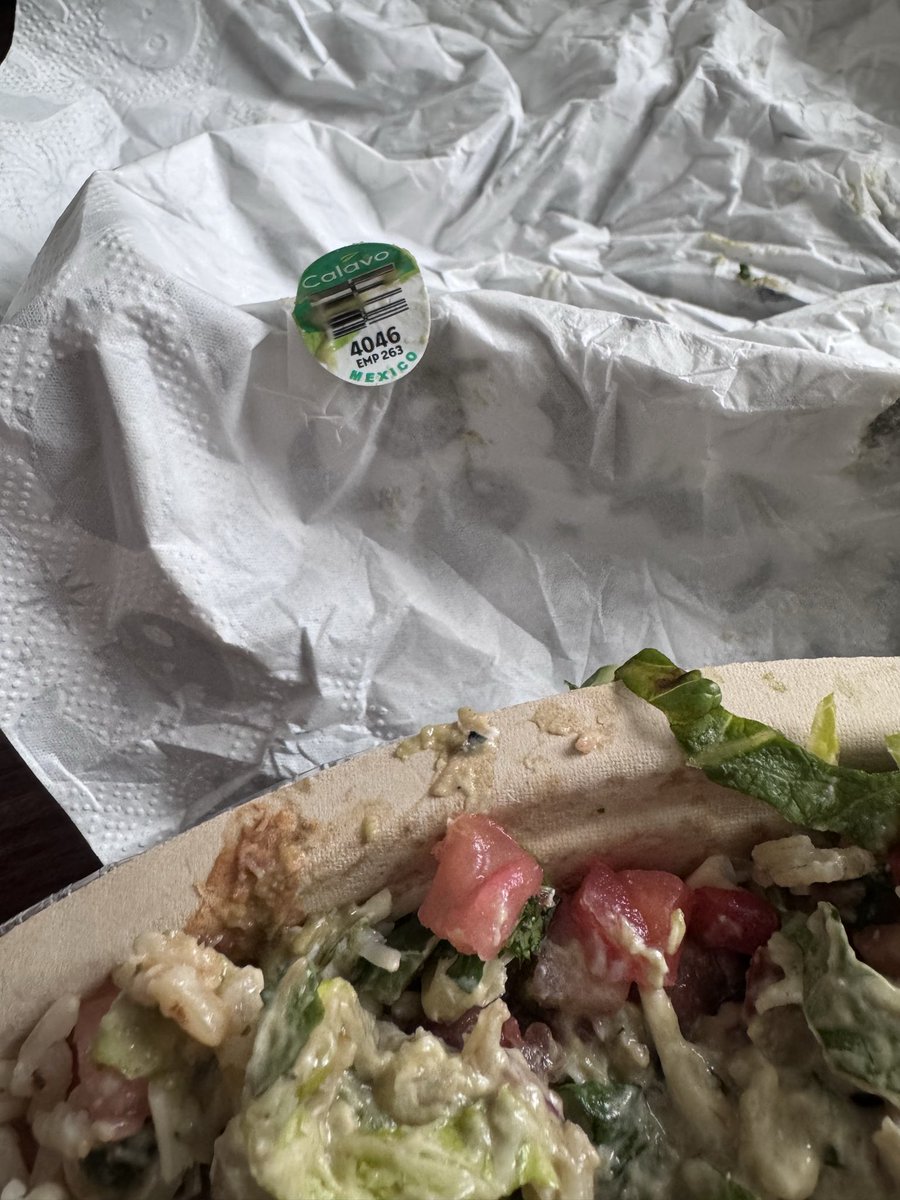 heyhihellojess's tweet photo. @ChipotleTweets finally got my delivery order correct but I don’t remember asking for stickers in my food 🤦🏻‍♀️ https://t.co/Gb17op5BVq