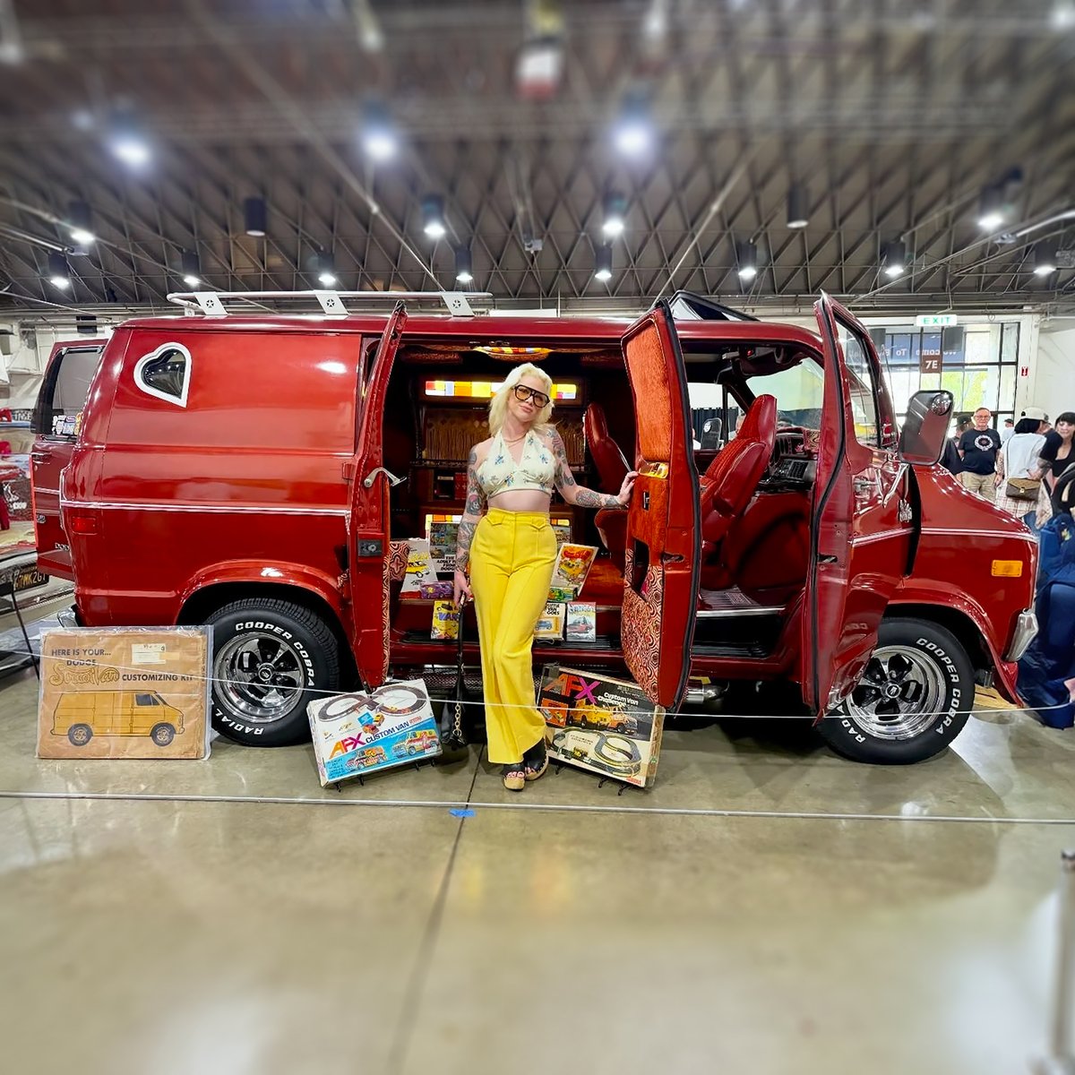 _VanCult_'s tweet photo. Happy Sunday Funday!
..
Van @scarletwitchvan
Model @vintagesabbathh
..
#sundayfunday #mopar #dodge #dodgevan #streetvan #van #vannin #vanlife #vanporn #vannerchicks #girlswhovan #vancrush #boogievan #showvan #customvan #vancult #getinandgetiton https://t.co/03skGuxYPC