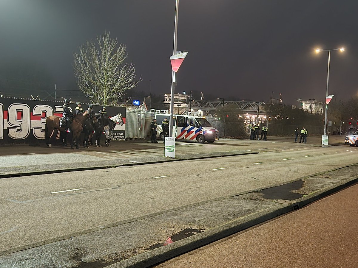 Dat tuig uit Telstar zal niet weten wat ze te wachten staat.