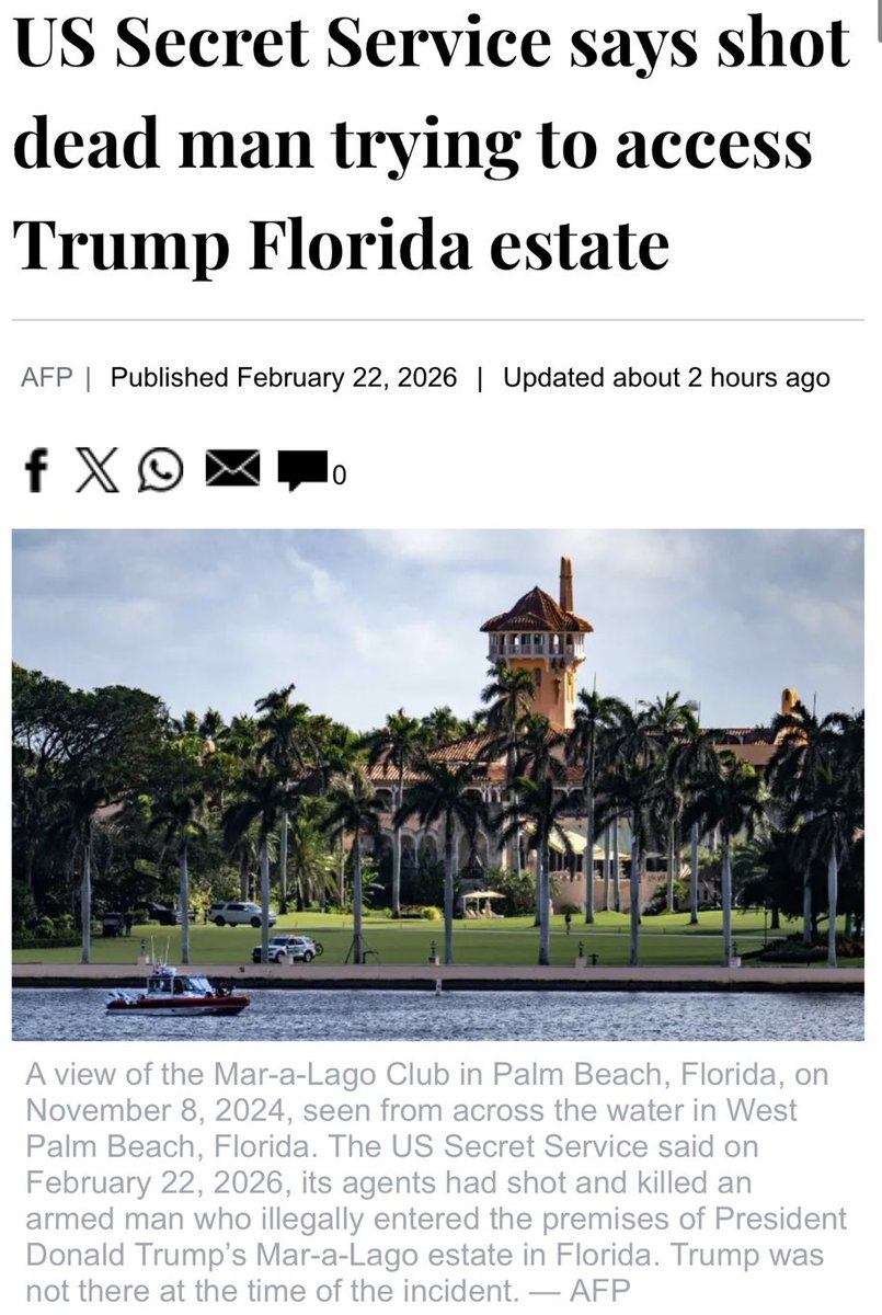 قبل قليل...

إحباط محاولة لاغتيال الرئيس ترامب بعد قيام شخص بالتسلل لمنتجع مارالاغو بولاية فلوريدا الأمريكية حسب إعلان من هيئة الخدمات السرية الأميركية.

قوات الأمن رصدت رجل مسلح حاول التسلل إلى محيط مقر الرئيس فجر اليوم بتوقيت فلوريدا وتمكنت الفرق الأمنية من إطلاق النار عليه بعد