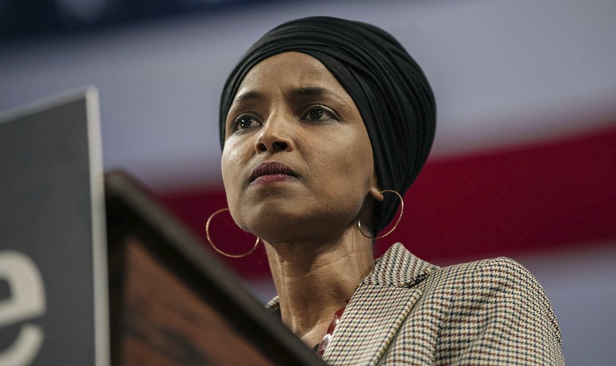 shinemycrown's tweet image. Ilhan Omar Concerned After ICE Detention Cells Were ‘Completely Empty’ During Oversight Visit shinemycrown.com/ilhan-omar-con… #IlhanOmar #ICE #DetentionCamps #HumanRights #Transparency