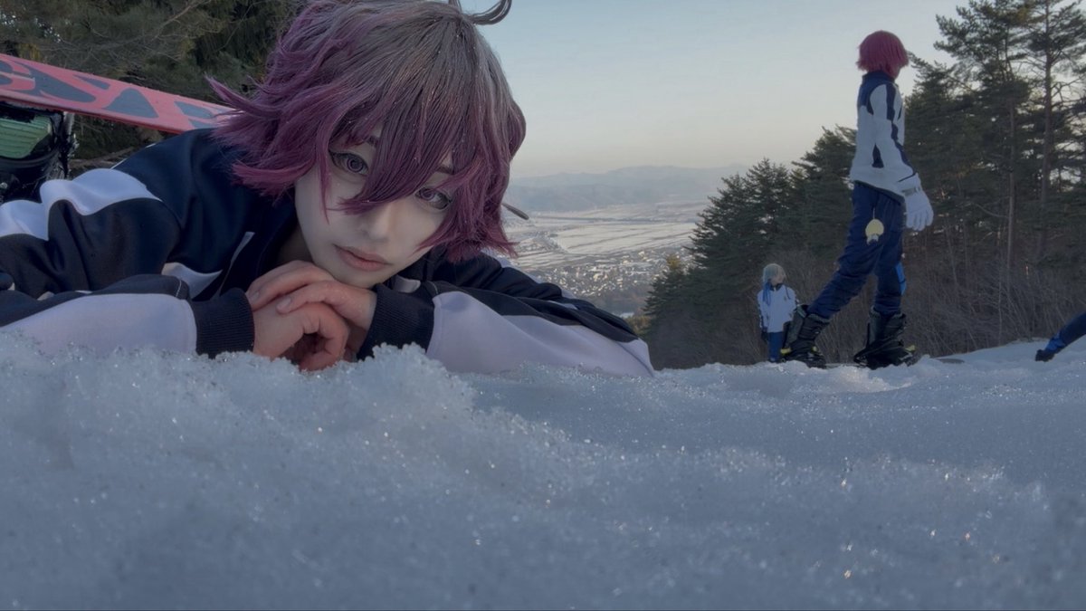 ⚠︎Cos ⚠︎

☃️Snowboard fahren ☃️
Es war lustig 🏂